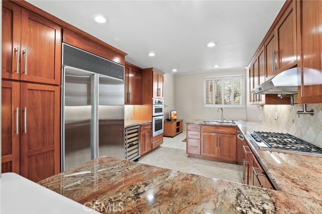 Detail Gallery Image 22 of 64 For 666 Brookline Pl, Fullerton,  CA 92835 - 3 Beds | 3 Baths