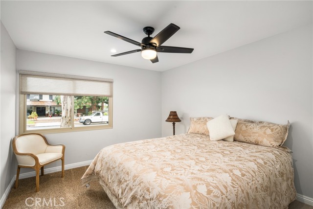 Detail Gallery Image 42 of 54 For 18961 Castlegate Ln, Santa Ana,  CA 92705 - 4 Beds | 3/1 Baths