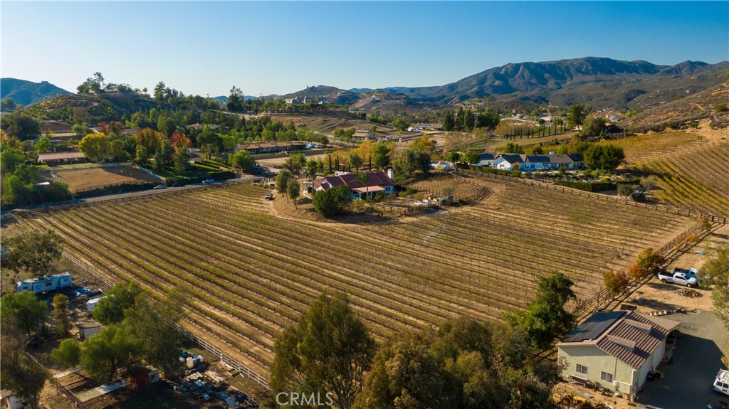 39510 Avenida Bonita, Murrieta, CA 92562