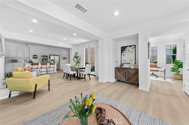 97 Twin Gables, Irvine CA: https://media.crmls.org/medias/228f3333-a9b8-4c8b-827a-e2dc73138f58.jpg