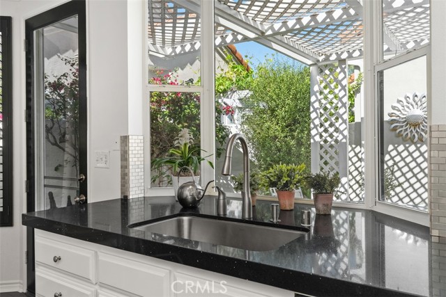 Detail Gallery Image 14 of 50 For 21249 Cancun, Mission Viejo,  CA 92692 - 2 Beds | 2 Baths