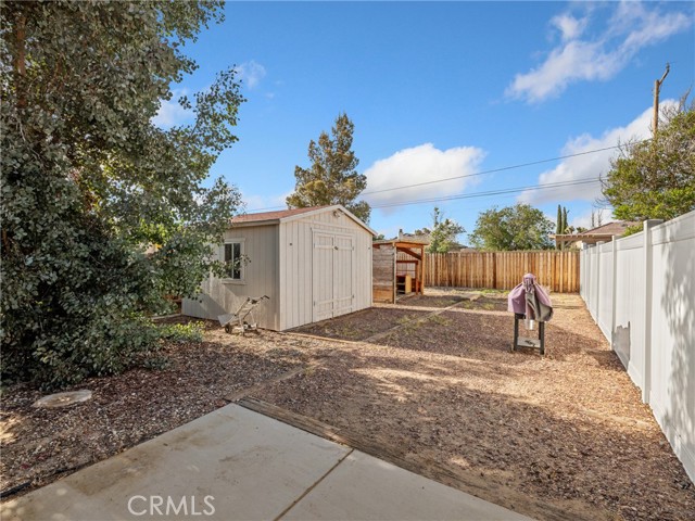 Detail Gallery Image 50 of 60 For 19564 Oneida Rd, Apple Valley,  CA 92307 - 4 Beds | 3 Baths