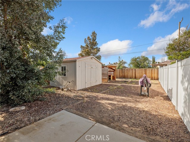 Detail Gallery Image 50 of 60 For 19564 Oneida Rd, Apple Valley,  CA 92307 - 4 Beds | 3 Baths