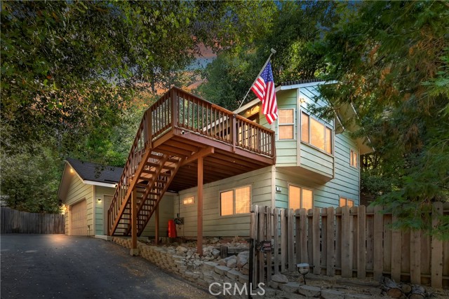 Detail Gallery Image 1 of 51 For 303 S Dart Canyon Rd, Crestline,  CA 92325 - 3 Beds | 2/1 Baths