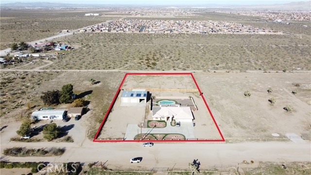 Detail Gallery Image 3 of 48 For 11830 Joshua Dell Rd, Victorville,  CA 92371 - 3 Beds | 2 Baths