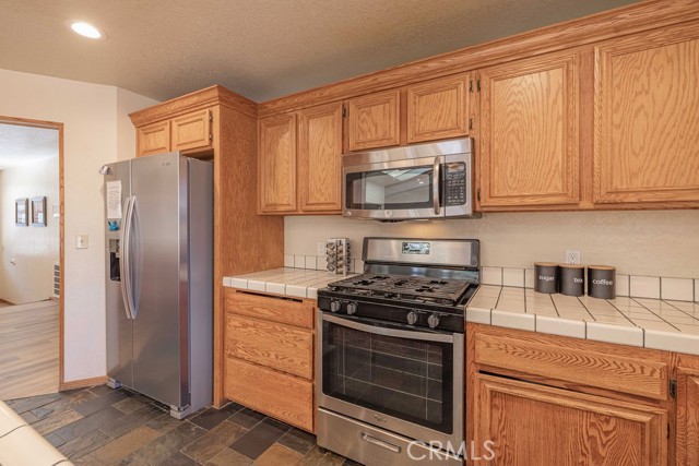 42756 Tannenbaum Platz, Big Bear Lake CA: https://media.crmls.org/medias/2291f688-0296-4f1f-acdf-615b0effb3c9.jpg