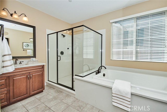 Detail Gallery Image 34 of 41 For 9749 La Vine Ct, Rancho Cucamonga,  CA 91701 - 4 Beds | 4/1 Baths