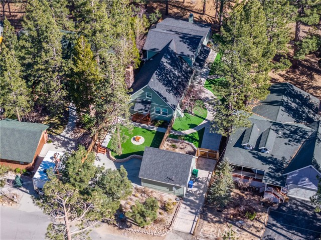 Detail Gallery Image 51 of 59 For 195 Knoll, Big Bear Lake,  CA 92315 - 5 Beds | 4 Baths