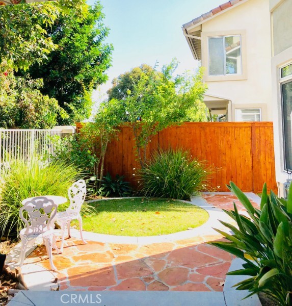 57 Prairie Falcon, Aliso Viejo CA: https://media.crmls.org/medias/22936a39-0d91-4840-8e97-623ac7a7b831.jpg