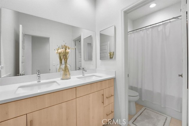 10243 Graphite Street, Spring Valley CA: https://media.crmls.org/medias/2293a99b-afdf-419d-8d73-f1fc703d610d.jpg