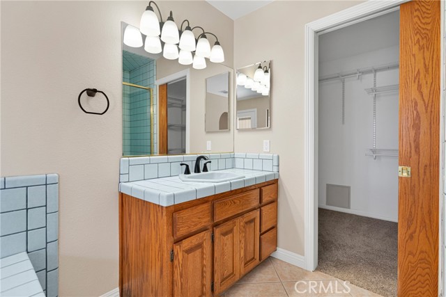 Detail Gallery Image 17 of 50 For 7144 Yosemite Ave, Oak Hills,  CA 92344 - 3 Beds | 2 Baths