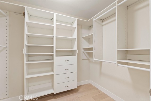 Detail Gallery Image 17 of 48 For 1616 Granville Ave #202,  Los Angeles,  CA 90025 - 2 Beds | 2 Baths