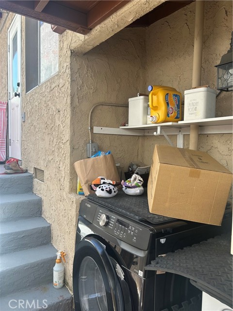 Detail Gallery Image 18 of 30 For 2432 N Eastern Ave, Los Angeles,  CA 90032 - – Beds | – Baths