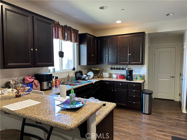 Detail Gallery Image 7 of 8 For 22436 Canal Cir, Grand Terrace,  CA 92313 - 3 Beds | 2/1 Baths