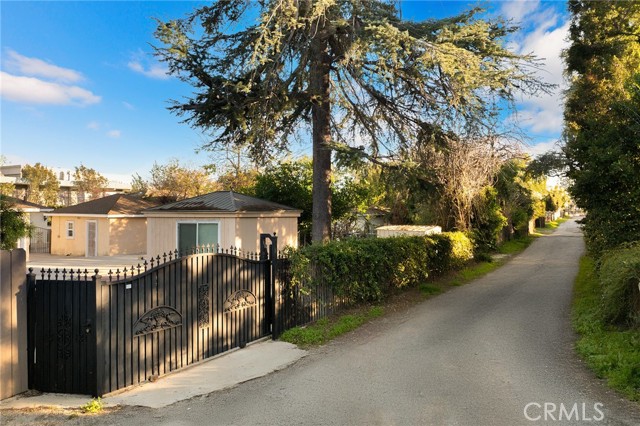 Detail Gallery Image 47 of 51 For 731 S Michillinda Ave, Pasadena,  CA 91107 - 5 Beds | 4 Baths