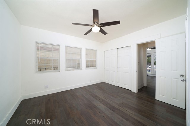 Detail Gallery Image 7 of 10 For 201 S Orange Ave, Santa Ana,  CA 92701 - 4 Beds | 2 Baths