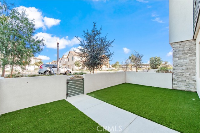 Detail Gallery Image 36 of 43 For 107 Zawn, Irvine,  CA 92618 - 3 Beds | 2/2 Baths