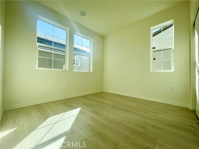 Detail Gallery Image 7 of 14 For 4028 Summer Way, Corona,  CA 92883 - 4 Beds | 3 Baths