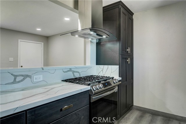 Detail Gallery Image 3 of 17 For 3630 Russell St, Riverside,  CA 92501 - 2 Beds | 1 Baths