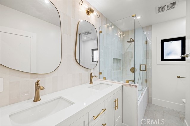 16243 Chatsworth Street, Granada Hills (los Angeles), California 91344, 3 Bedrooms Bedrooms, ,2 BathroomsBathrooms,Residential Lease,For Rent,16243 Chatsworth Street,CRSR25155692