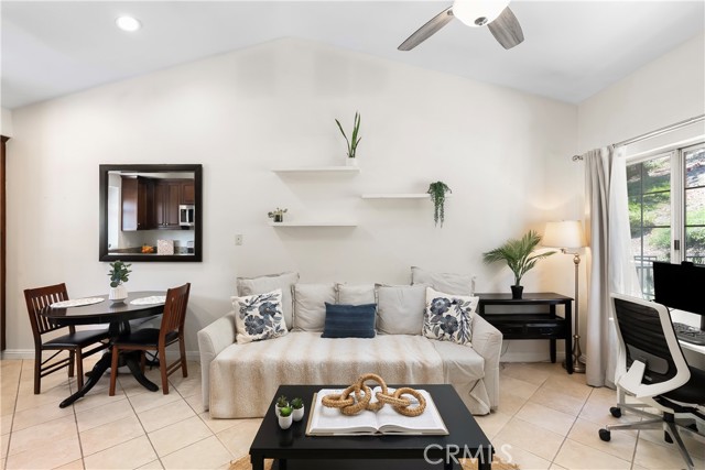 Detail Gallery Image 4 of 22 For 23412 Pacific Park 7c,  Aliso Viejo,  CA 92656 - 1 Beds | 1 Baths