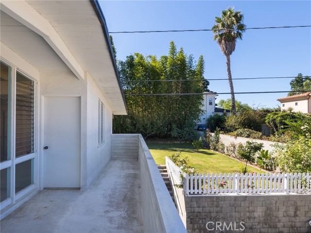 1326 Voorhees Avenue, Manhattan Beach, California 90266, 5 Bedrooms Bedrooms, ,3 BathroomsBathrooms,Residential,Sold,Voorhees,SB22210672