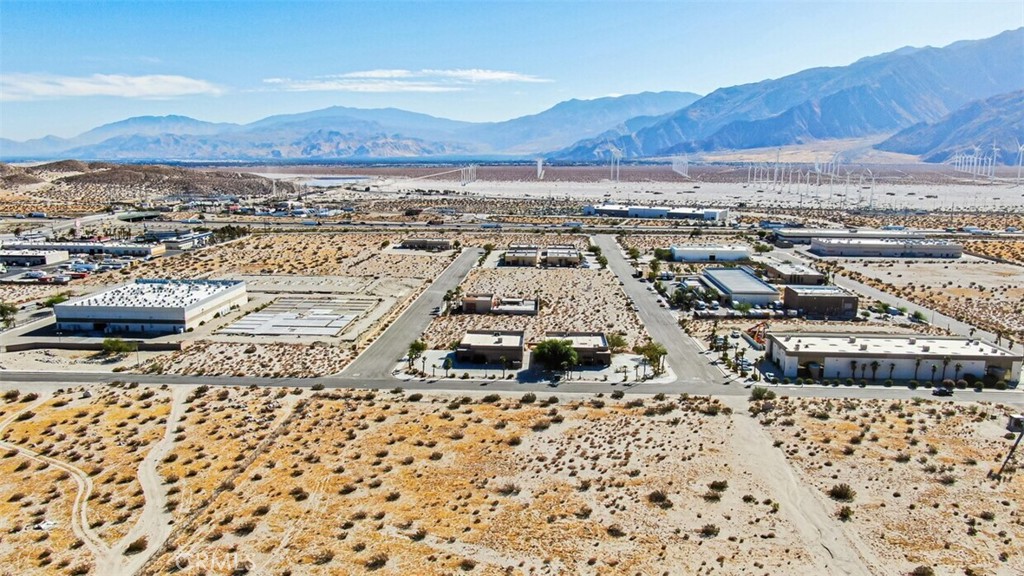 MLS #OC25218219 image #11