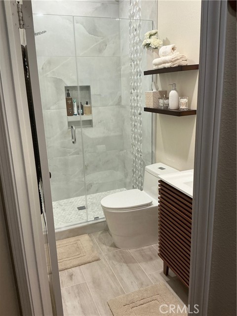 Detail Gallery Image 34 of 44 For 508 Bannister Way #B,  Simi Valley,  CA 93065 - 3 Beds | 2/1 Baths