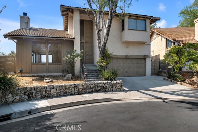 22210 Miston Drive, Woodland Hills CA: https://media.crmls.org/medias/2299f412-d349-4cdf-bf9d-d26c5e6f8aae.jpg