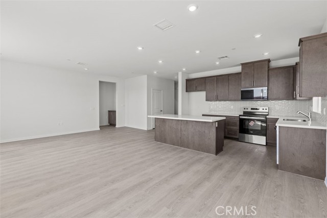 25903 Melnik Court, Moreno Valley CA: https://media.crmls.org/medias/229a41f9-78df-4fd8-ad39-78ea2ae929b1.jpg