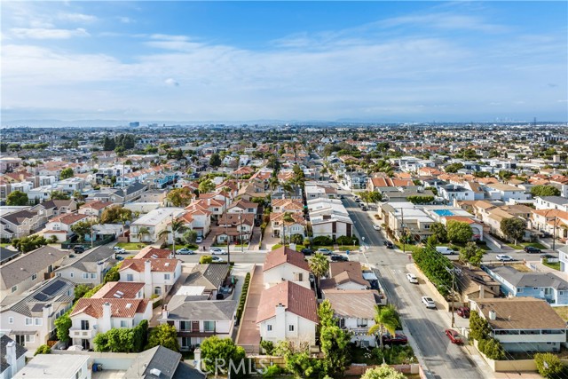 2220 Clark Lane, Redondo Beach, California 90278, 4 Bedrooms Bedrooms, ,3 BathroomsBathrooms,Residential,Sold,Clark,SB23086757