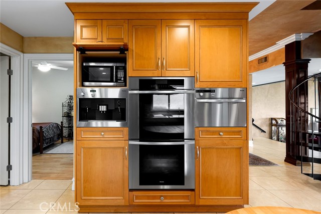 34 sage, Bell Canyon CA: https://media.crmls.org/medias/229af995-55c3-4eb8-8595-af3d74dc4a54.jpg