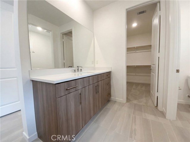 Image 18 of 27 For 103 Mustang  