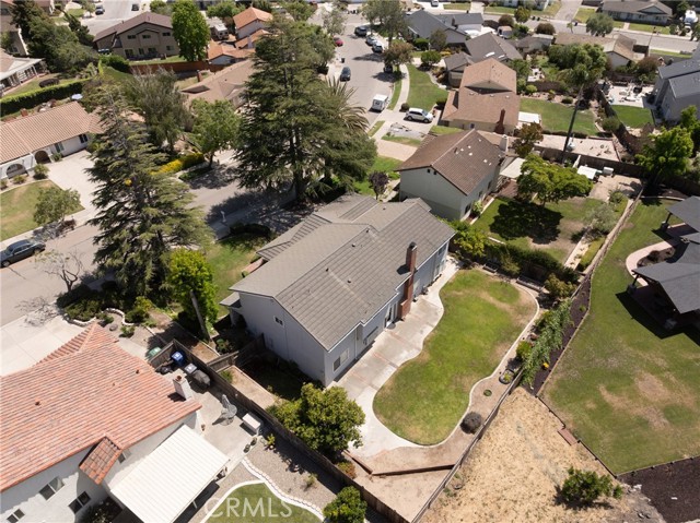 4565 Lamplighter Lane, Santa Maria CA: https://media.crmls.org/medias/229b59ed-9a11-4fb2-b3db-fe629ce5a833.jpg
