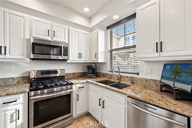 Detail Gallery Image 9 of 26 For 36 Valmont, Ladera Ranch,  CA 92694 - 2 Beds | 2 Baths