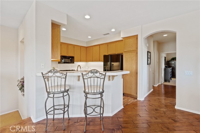 Detail Gallery Image 12 of 40 For 28003 Dickason, Valencia,  CA 91354 - 2 Beds | 2 Baths