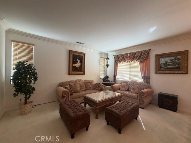 Detail Gallery Image 2 of 15 For 29267 Gateway Dr, Lake Elsinore,  CA 92530 - 4 Beds | 2/1 Baths