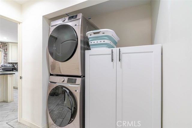 Detail Gallery Image 21 of 32 For 15931 Foothill, –,  CA 91342 - 3 Beds | 2 Baths