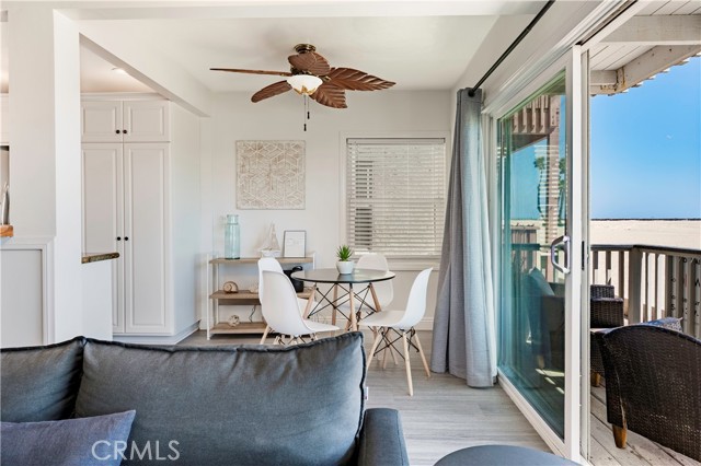 Detail Gallery Image 19 of 54 For 1003 Seal Way, Seal Beach,  CA 90740 - 6 Beds | 4 Baths