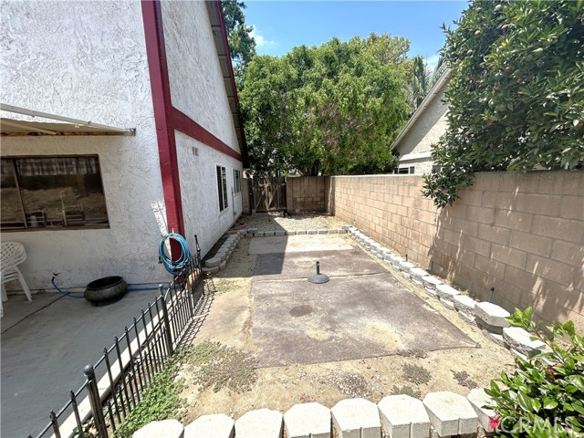 12225 Lester Court, Chino CA: https://media.crmls.org/medias/229cdce3-6ce0-4b87-b446-8112e226647a.jpg
