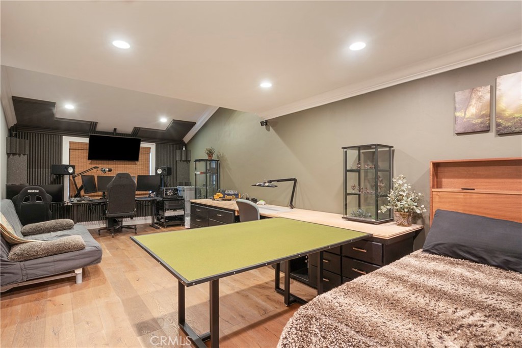 MLS #OC26143536 image #18