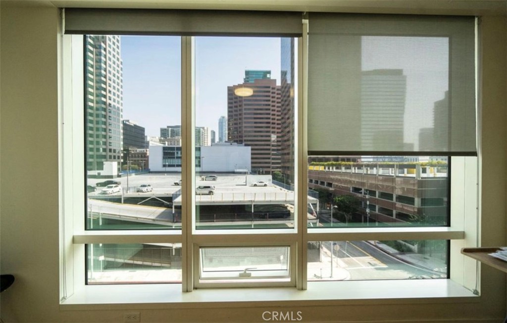 MLS #WS25252119 image #6