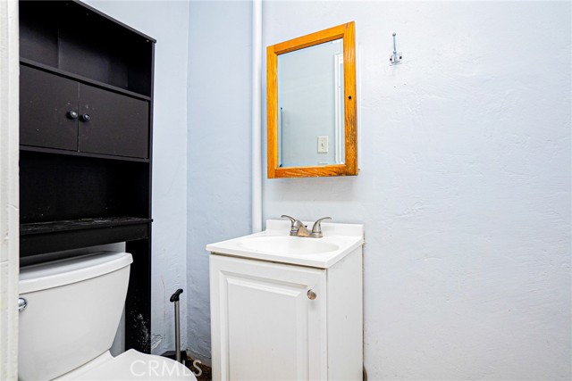 987 W 23rd Street, San Bernardino CA: https://media.crmls.org/medias/229f25e9-058b-45e7-aff8-02f204b9b8cb.jpg