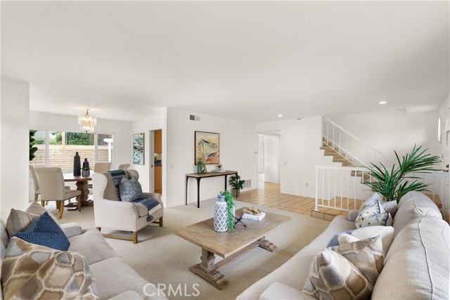 Detail Gallery Image 7 of 52 For 21941 Oceanview Ln, Huntington Beach,  CA 92646 - 4 Beds | 2/1 Baths