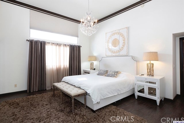 1 Bed Home for Sale in Sherman Oaks, California