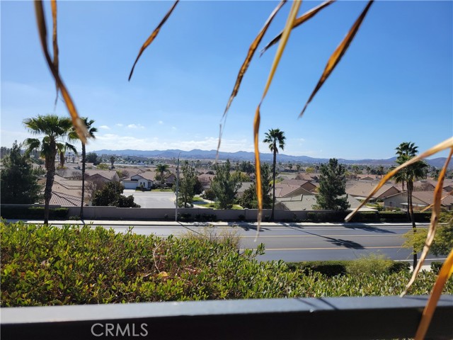 27869 Panorama Hills Drive, Menifee CA: https://media.crmls.org/medias/22a2c4bd-019d-429b-ac47-5cb04814a4b2.jpg