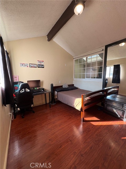 Detail Gallery Image 7 of 27 For 6100 Arbutus Ave #42,  Huntington Park,  CA 90255 - 3 Beds | 2/1 Baths