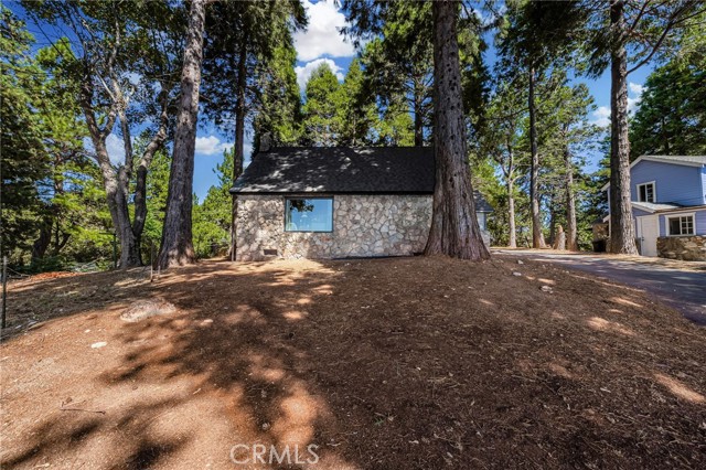 Image 3 for 23008 Valley View Dr, Crestline, CA 92325