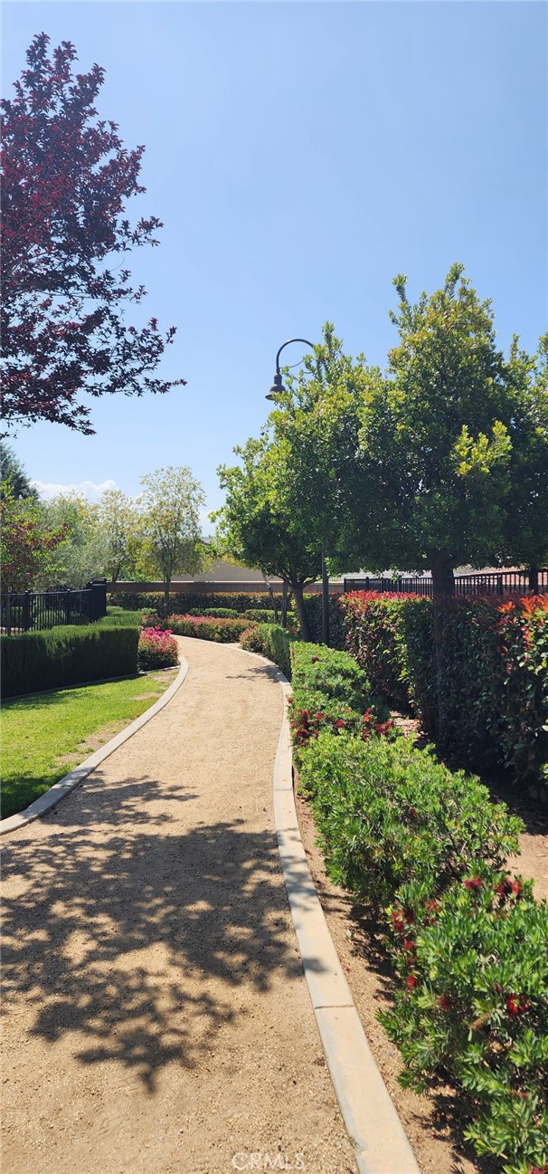 1334 Pinehurst Drive, Calimesa CA: https://media.crmls.org/medias/22a3e2a3-0a8a-419e-8049-1a214e5ee770.jpg