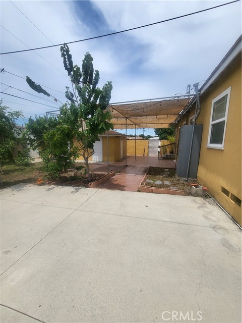 6000 Southside Drive, Los Angeles CA: https://media.crmls.org/medias/22a4caea-0a34-4b78-869a-8763786e33d8.jpg